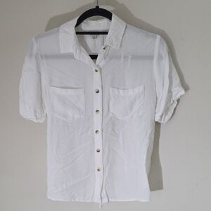 Crisp White Button Down Shirt with Classic Collar